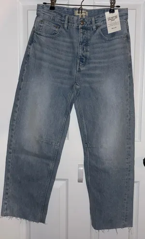 Madewell Barrel Jeans thumbnail 4