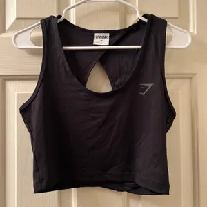 Gymshark Power Open Back Cropped Tank Top Size Medium Black thumbnail 1