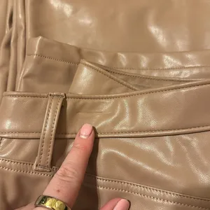 Abercrombie & Fitch Faux Leather Straight Pants 32 thumbnail 10