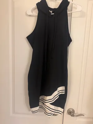 VENUS Black Sleeveless Hoodie Tennis Dress w/White crisscross detail never worn! thumbnail 2