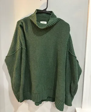Aerie Chenille Feels Sweater Mock Neck Oversized Medium Cozy Warm Ribbed thumbnail 1