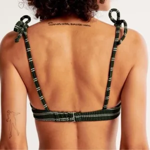{Abercrombie & Fitch} Brand New Curve Love Tie-Strap Underwire Bikini Top thumbnail 5
