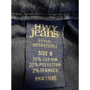 Highway Jeans Women's Flare Legs Size 9 32" Inseam x 14" Waist x 7‎ 1/2" Rise thumbnail 10