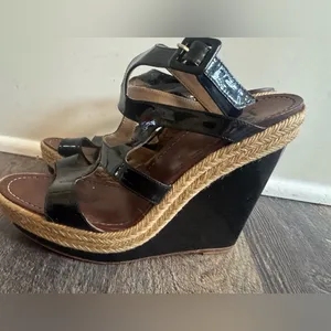 Christian Louboutin Bilbao Black Patent Leather Strap Wedge Sole‎ Sandals 41 thumbnail 2