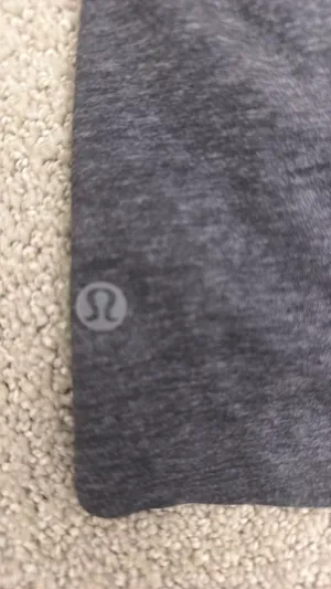 Lululemon grey shorts thumbnail 3