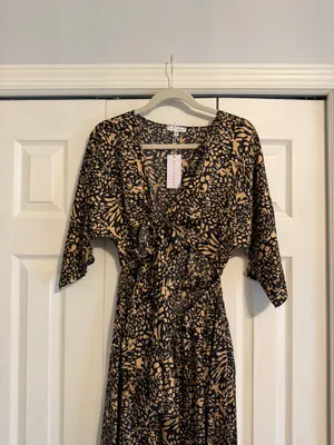 NWT Baltic Born High-Waist Black & Beige Printed Maxi Dress with Side Slit thumbnail 4