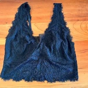Women’s Buckle Daytrip Black Lace Bralette Sexy Festival Size Small‎ thumbnail 1