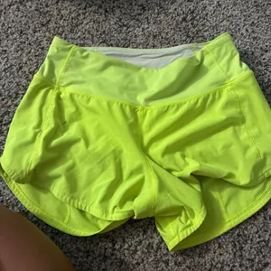 Lululemon Shorts thumbnail 1
