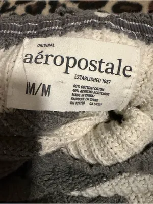 2000s vintage style 2011 aeropostale gray and white striped hooded knit cardigan thumbnail 13
