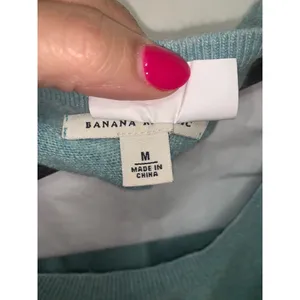 Banana Republic Women's Blue‎ Pullover Sweater Size Medium Long Sleeve thumbnail 2