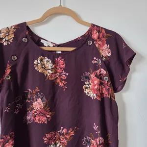 Maurices Purple Floral Short Sleeve Blouse Top Forest Fairy Goblincore Office M thumbnail 8