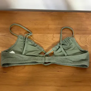 Aerie Real Good Scoop Bikini Top Sage Green Textured Shimmer Medium UPF 50 thumbnail 3