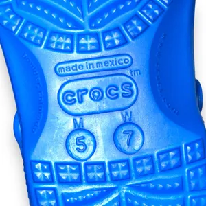 Crocs Baya Clogs Slip On Shoes in Bright Cobalt Blue‎ Sz 7 Women's / 5 Men's NEW thumbnail 8