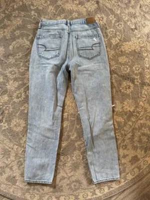 American Eagle Mom Jeans thumbnail 2