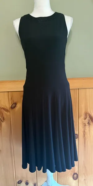 Lauren Ralph Lauren Classic Black Sleeveless Beaded Neck pleated Dress size 6 thumbnail 1