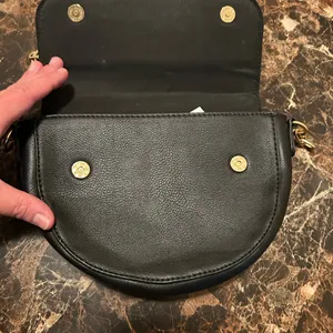 Forever 21 saddle bag Black Crossbody Bag with Gold - tone Chain thumbnail 2