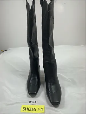 Woman’s Black Knee High Pull On Boots Square Toe Kitten Heel 9.5 thumbnail 2