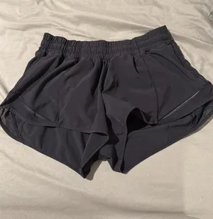 Lululemon Shorts Hotty Hot Low-Rise thumbnail 1