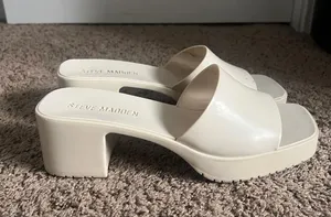 Heels thumbnail 1