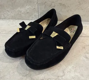 Isaac Mizrahi New Imalia size 6 leather suede black loafer size 6W thumbnail 1