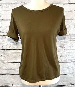 T-Shirt Cropped Olive Green w Folded Sleeves-Medium thumbnail 1