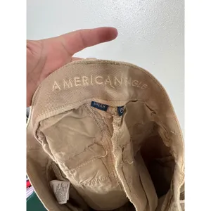 American Eagle Super High-Rise Wide Leg Pleated Khaki Pants Tan Women 4 Long‎ thumbnail 3