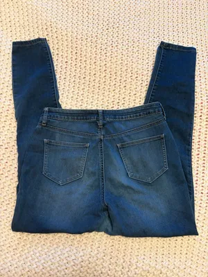 Faded Glory Women's Blue Denim Skinny Jeans Size 6 thumbnail 3