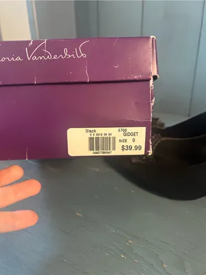 Gloria Vanderbilt Blk Satin Peep-Toe Slingback Heels w/Ruffle & Crystal Accents thumbnail 9