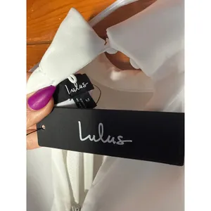 NWT Lulus Classic Elegance White Chiffon Sleeveless Mock Neck Mini Dress Size M thumbnail 4