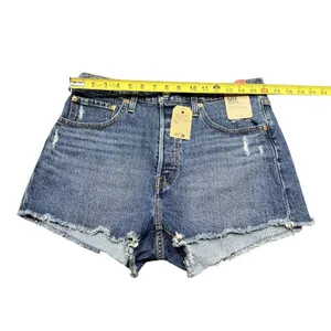 Levi's 501 NWT High Rise Women's Shorts‎ Blue Fringe Size 31 Button Fly thumbnail 3
