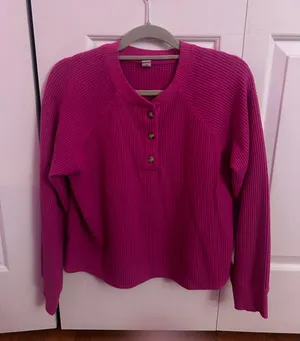Old Navy Pink Sweater thumbnail 1