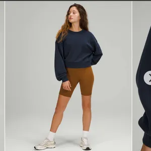 Lululemon True Navy Cropped Crewneck sz S thumbnail 2