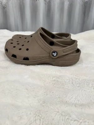 Crocs Classic Clog in Brown thumbnail 2
