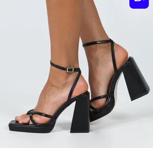 Princess Polly heels  thumbnail 1