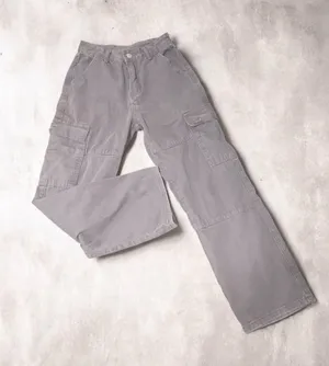 Gray cargo pants thumbnail 4