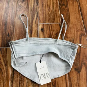 Zara NWT Light Denim Chambray Crop Top Size M thumbnail 8