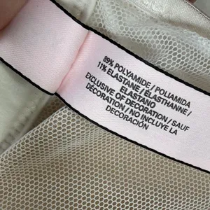 Victorias Secret Body by Victoria Lace Racerback Bralette Front Clasp Cream‎ M thumbnail 5