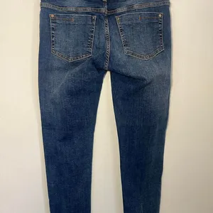 Zara basic  Women's Blue and Navy Jeans size 8 us thumbnail 5