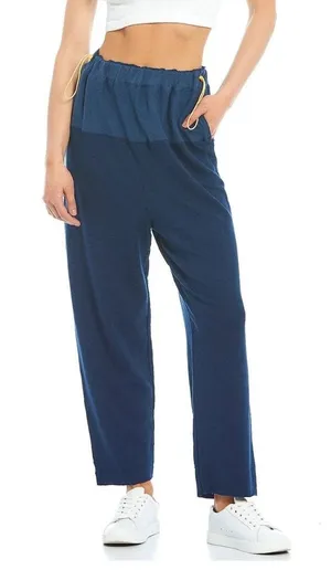 FREE PEOPLE MOVEMENT Surfside Joggers in Navy thumbnail 1
