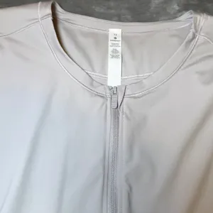Lululemon Womens Size 12 Flash Forward Half-Zip Pullover Athletic Running Shirt thumbnail 6