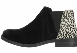 booties thumbnail 1