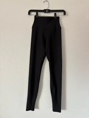 Alo yoga High-Waist Airlift Legging in black sz XXsmall thumbnail 8