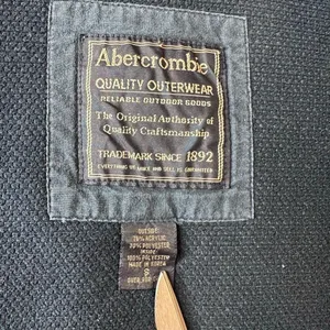 Abercrombie and Fitch Sherpa Vest Size Small thumbnail 3