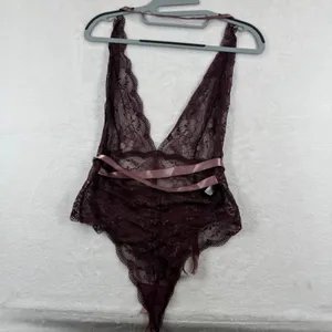 Adore Me Womens Plum Purple‎ Floral Lace Teddy Bodysuit Deep V-Neck Large NWOT thumbnail 2