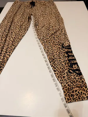 Juicy Couture leopard print soft velour lounge pant, pull up elastic waist, sz L thumbnail 5
