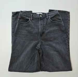 Abercrombie & Fitch Black 90s Straight Ultra High Rise Jeans Size 28/6 thumbnail 4