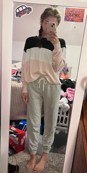 Hollister Boyfriend Tee thumbnail 1