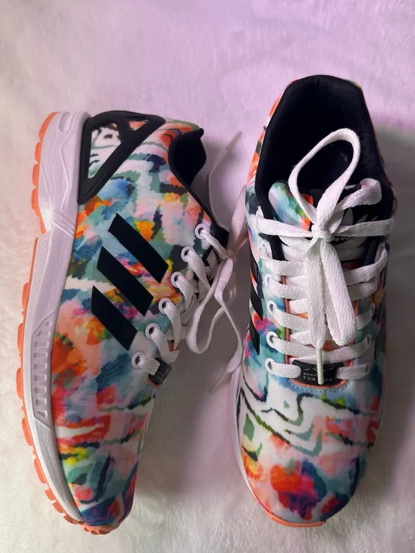 adidas Multicolor Athletic Sneakers with Black Stripes - Image 6