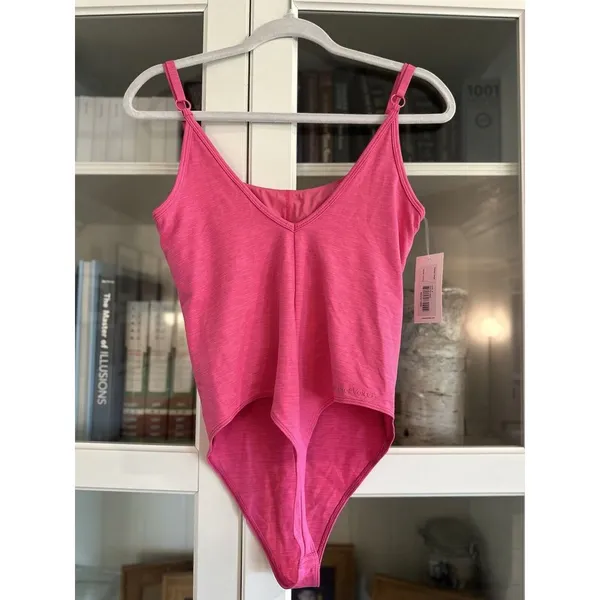 Outdoor Voices Move Free Leotard Bodysuit Cerise‎ Pink Size medium NWT NE… - Image 7