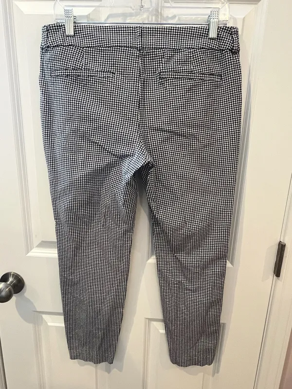 Old Navy Pixie Mid Rise Checkered Pants Size 8 - Image 6